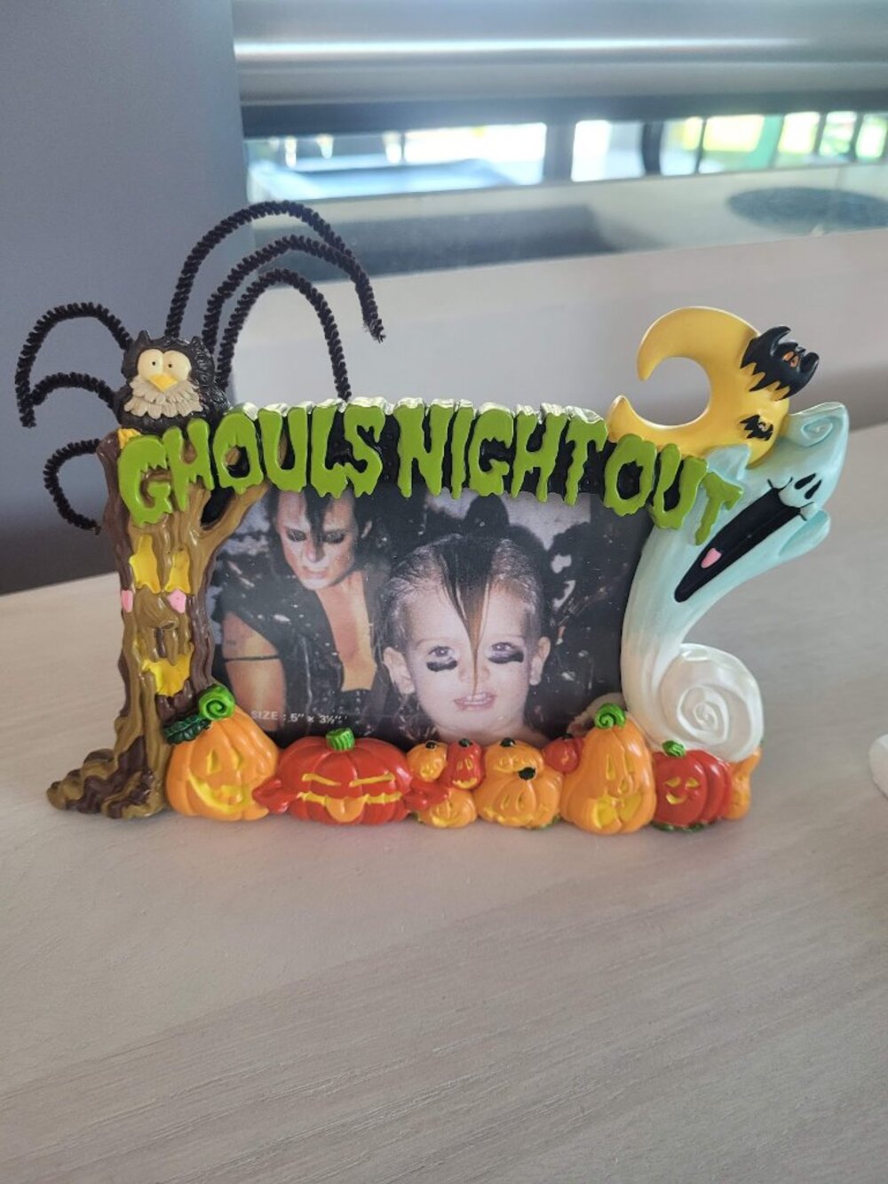 Halloween Picture Frame...Ghouls Night Out